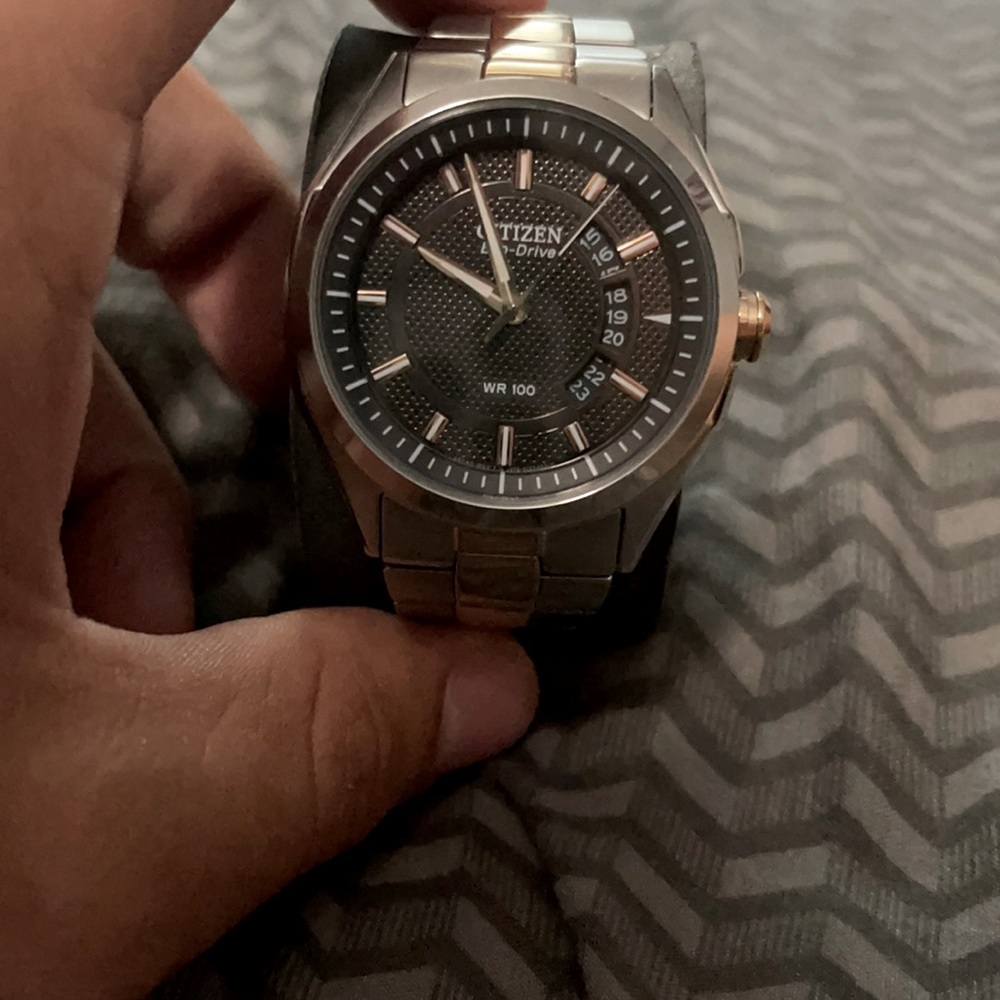 Citizen eco drive Rose gold, 40mm. Fits a 8” wrist